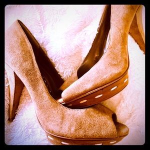 Tan suede BCBG 5 inch heels size 9